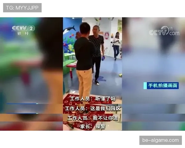 柳雅慧训练完直接去高定秀场，这日程谁跟得上